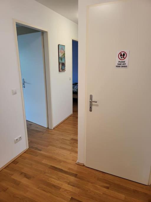 Enjoy Vienna Apartment Bagian luar foto