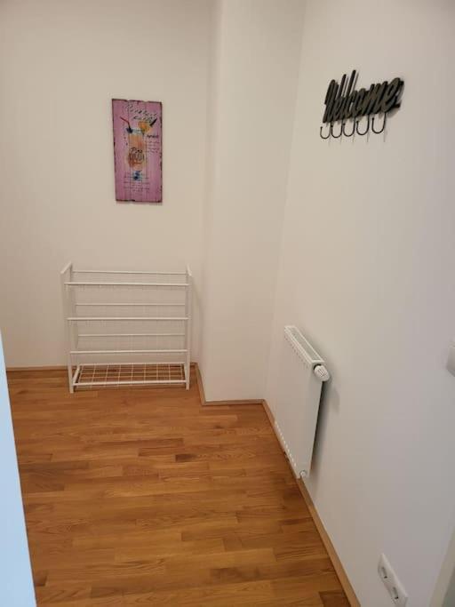 Enjoy Vienna Apartment Bagian luar foto